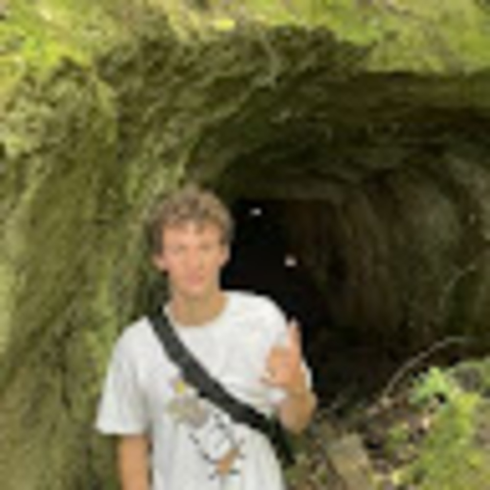 Meet your Posher, Brandon